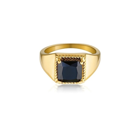 18K Gold Plated Dainty Square Black Gemstone Chunky Ring - Picture 2 of 8